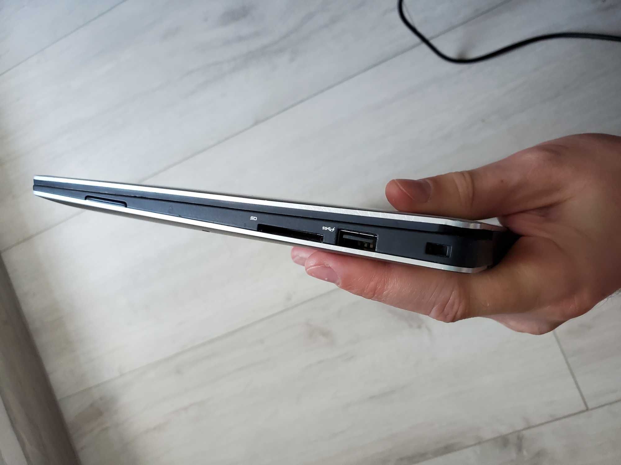 Dell XPS 9350 13.3" Touch 4K i7-6500U 8 RAM 256 SSD