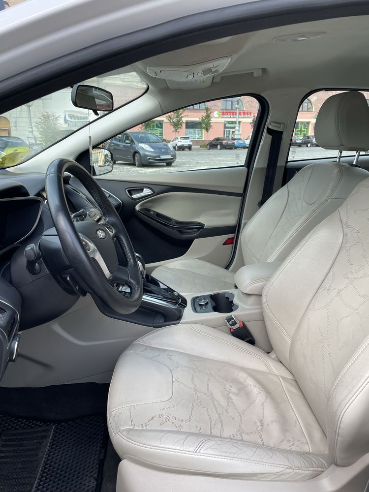 Ford Focus electro 2012