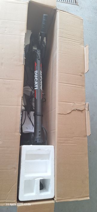 ducatti pro II evo hulajnoga elektryczna