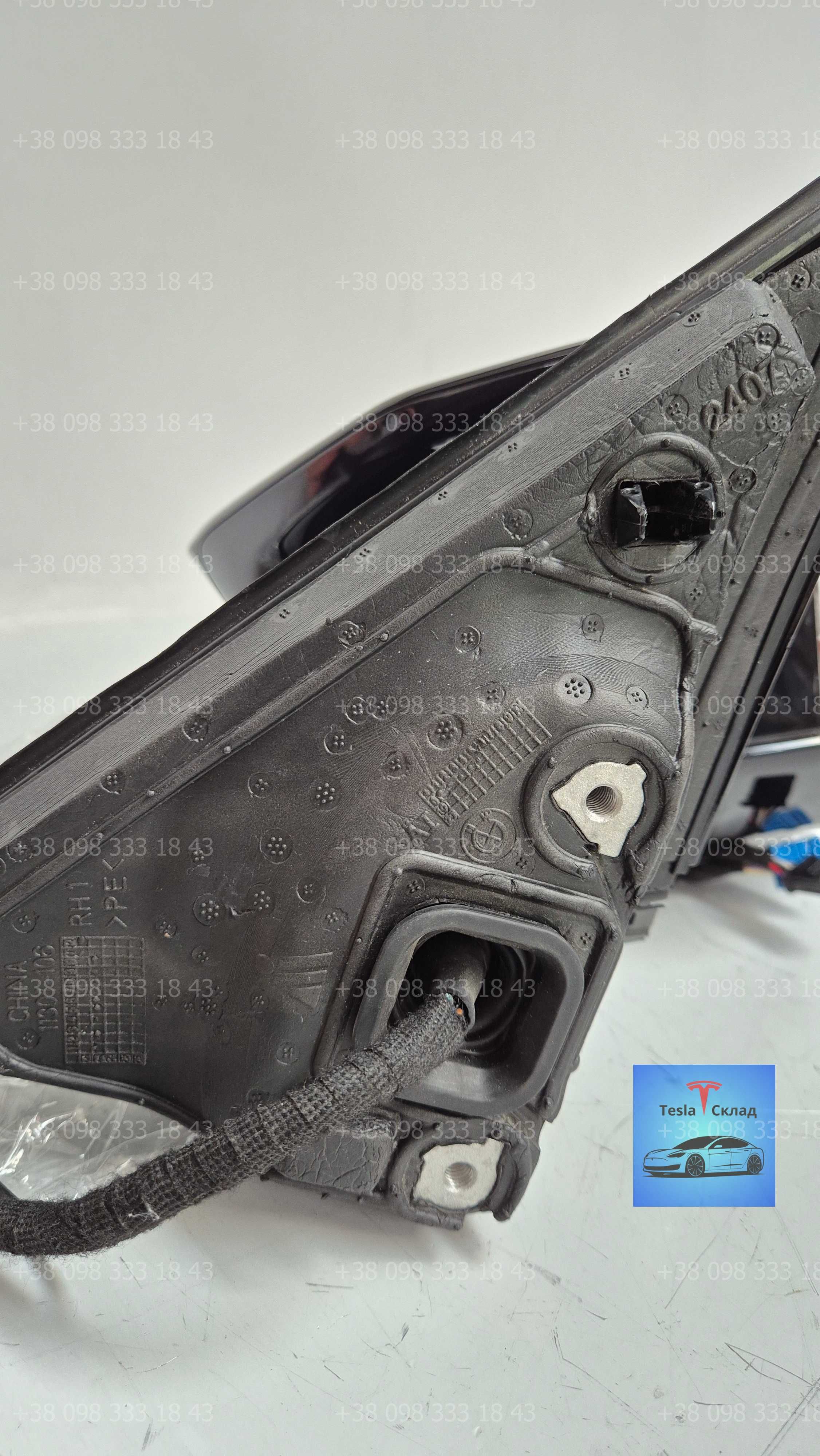 Зеркало BMW G60.  Дзеркало BMW G60 M-Paket. BMW G60 M-Пакет,