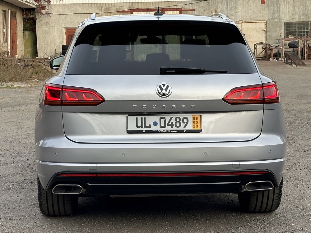 Продам  Volkswagen Touareg 2018