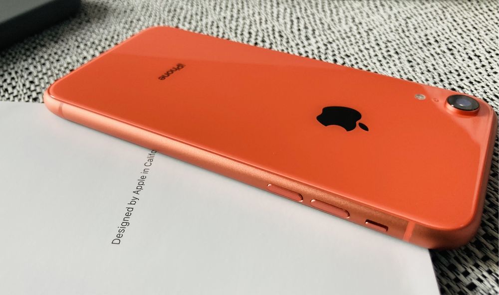 iPhone XR 256GB Coral Neverlock iOS 13