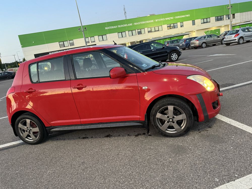 Suzuki swift 1.3 benzyna