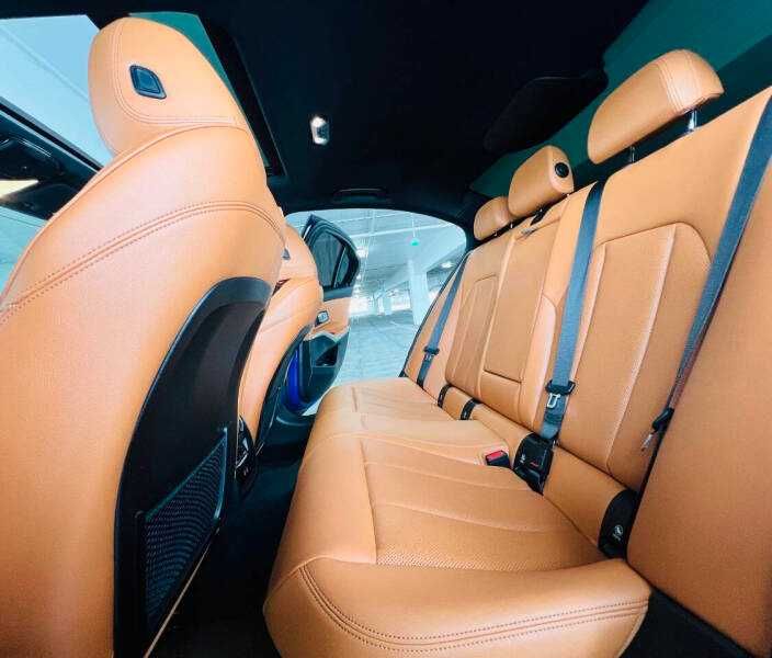 2022 BMW 3 Series 330i