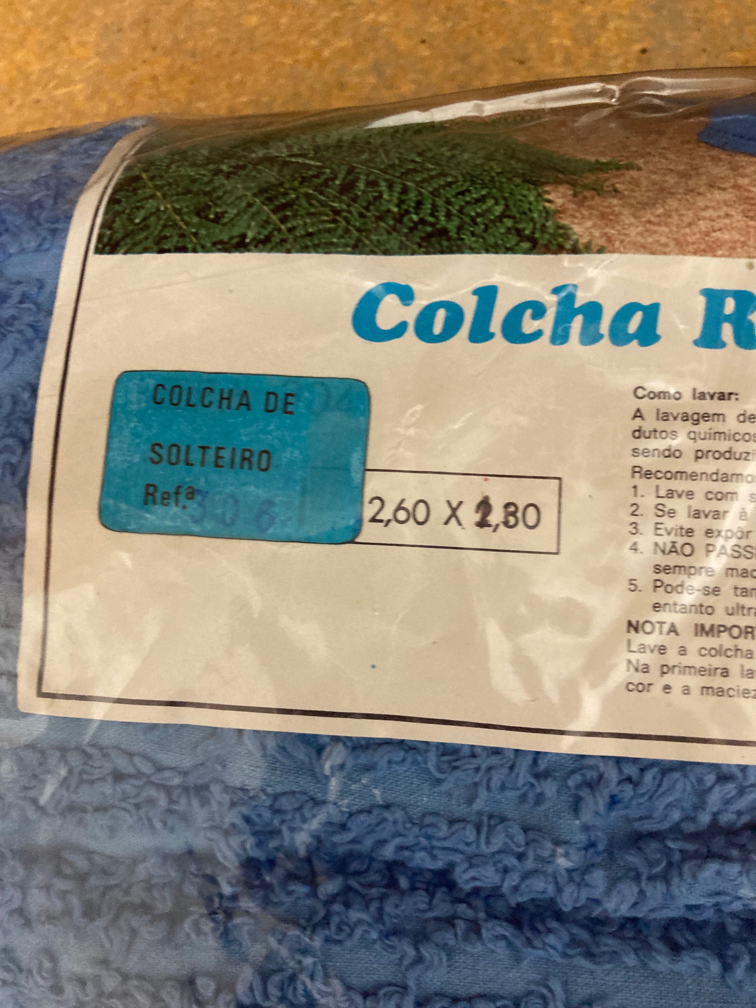 Conjunto de duas colchas para cama solteiro