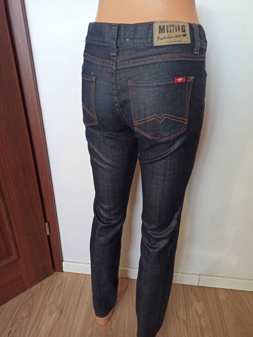 Sg Jeansy damskie 27/32 Mustang , spodnie damskie 34 , 36