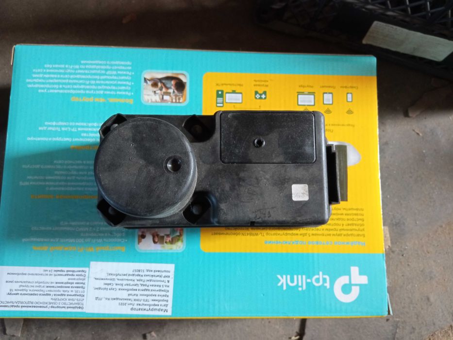 Компресор центрального замка Volkswagen Passat B3 88-93 357962257