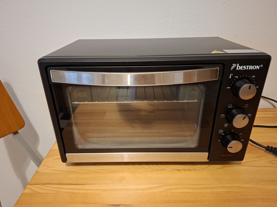 piekarnik elektryczny przenośny Breston ruszt