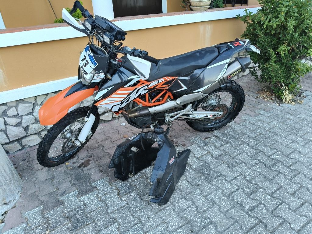 KTM 690   Enduro