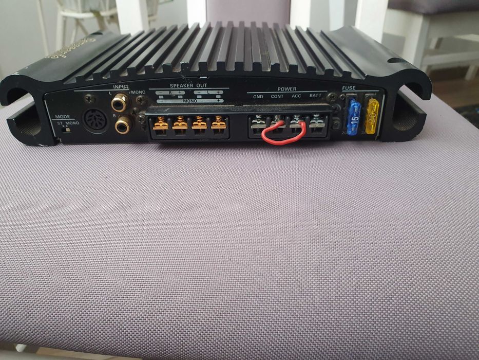 Wzmacniacz Panasonic M652 CY-M652EN 2x65 watt