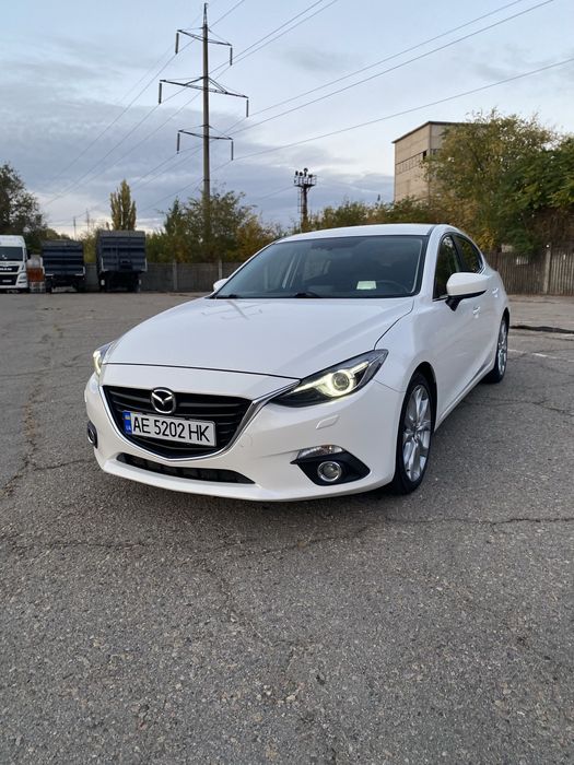 Mazda 3bm 2013 хэтчбек