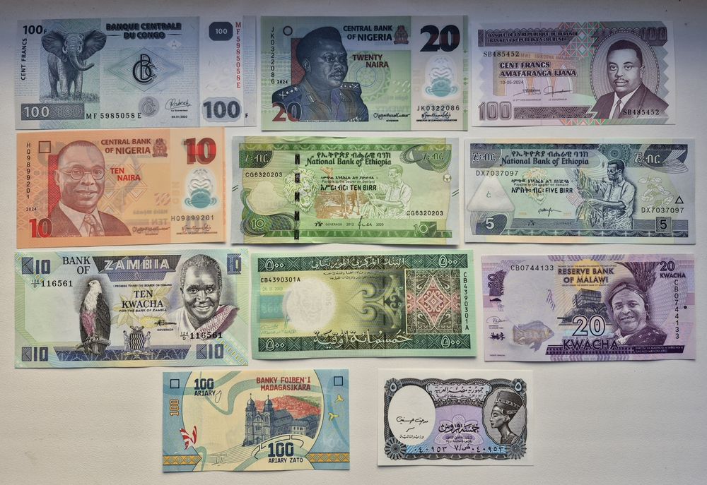 Набір банкнот Африки 1990 - 2000 років 11 бон без повторів UNC