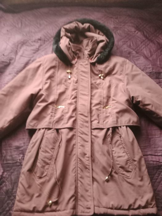 Жіноча куртка тепла