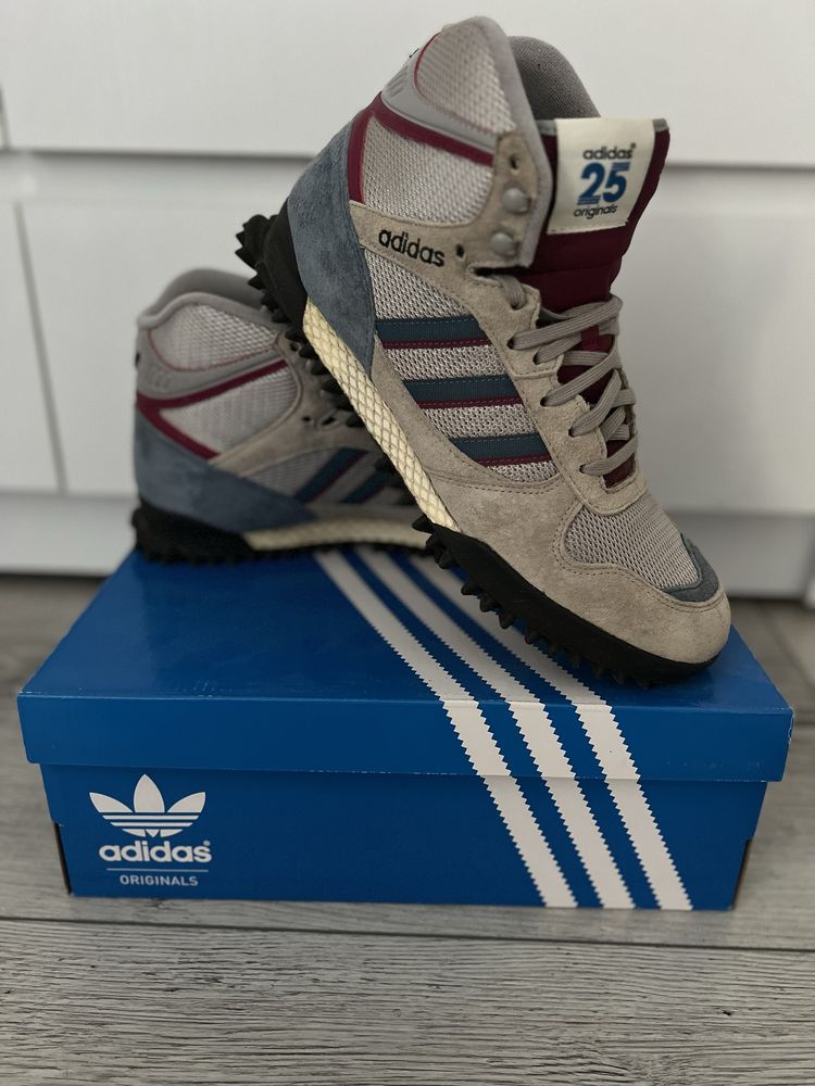 Кросівки Adidas Originald X Nigo Marathon Tr Mid Grey 7.5 C76349