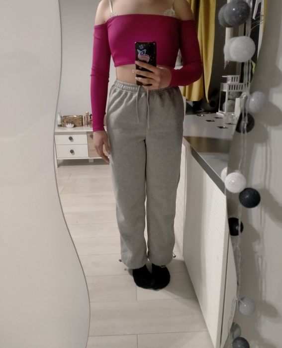 Crop top na długi rękaw Bershka