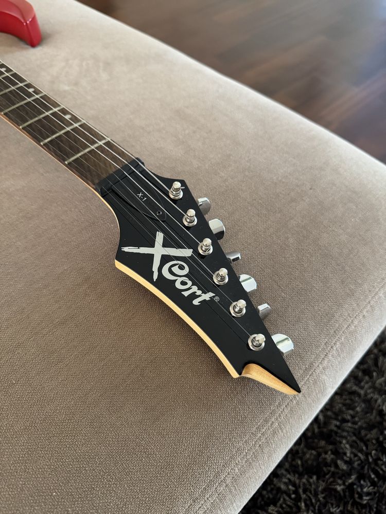 Guitarra Cort X-1 RDS