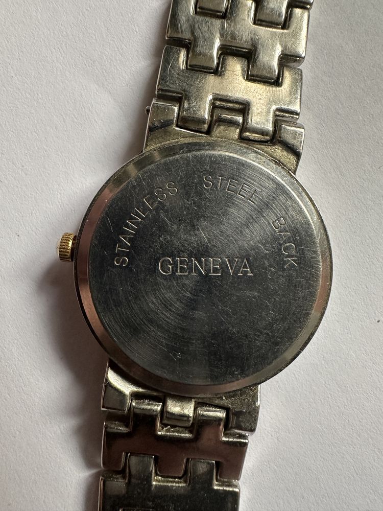 Часы годинник GENEVA