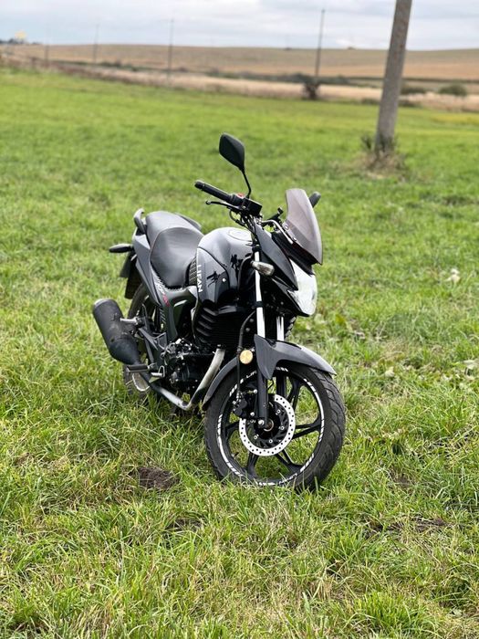 Продам Lifan KP200