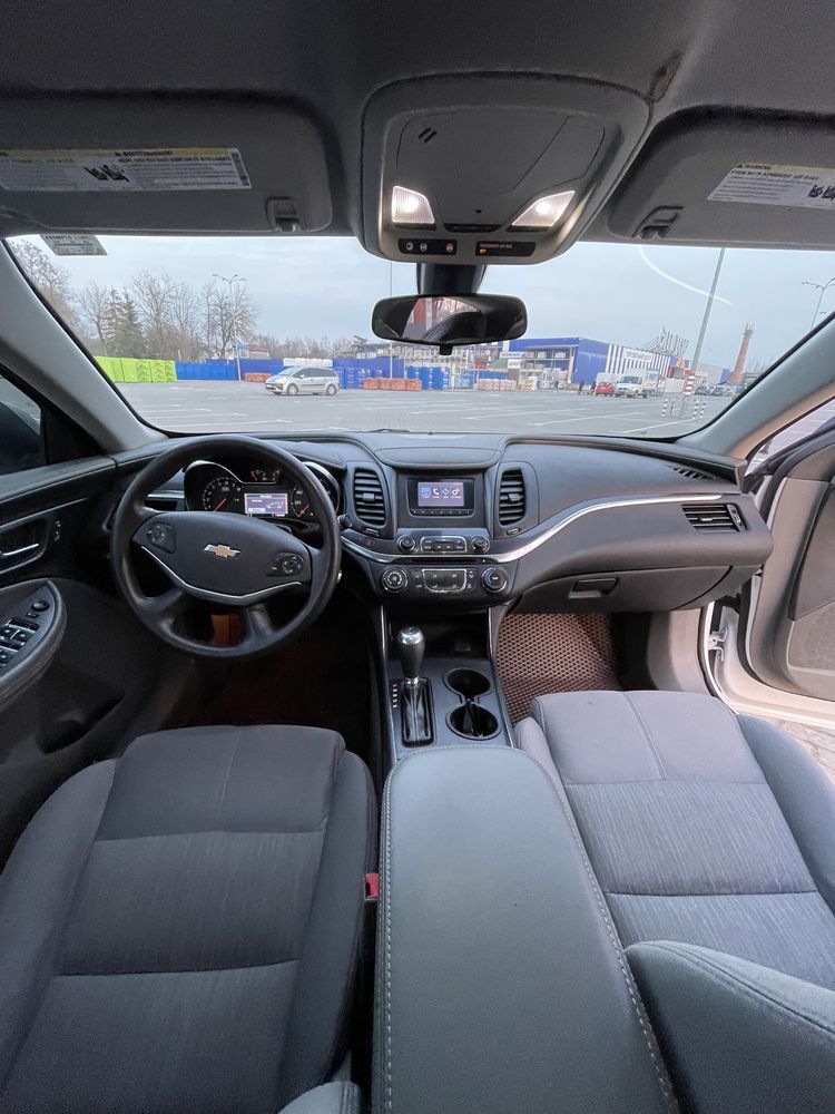 Chevrolet Impala 2014 2,5 бенз