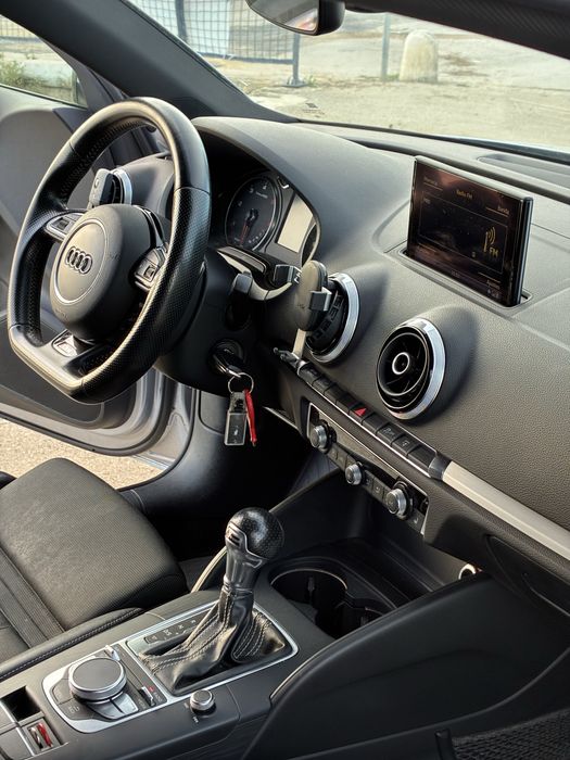 Audi A3 S-Line S-Tronic 1.6 TDI