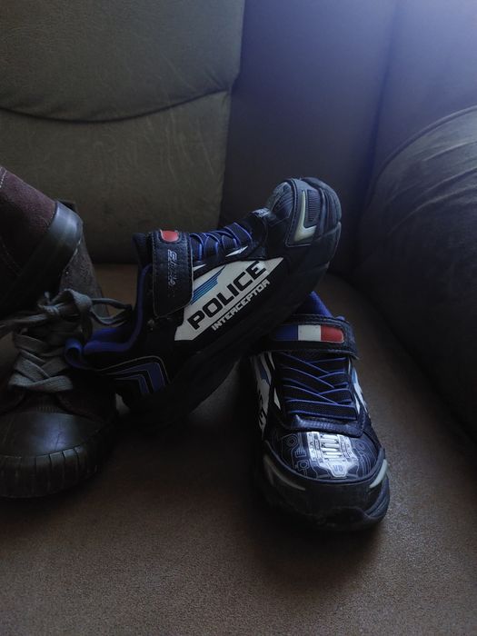 Взуття для хлопчика р.27 ціна за все