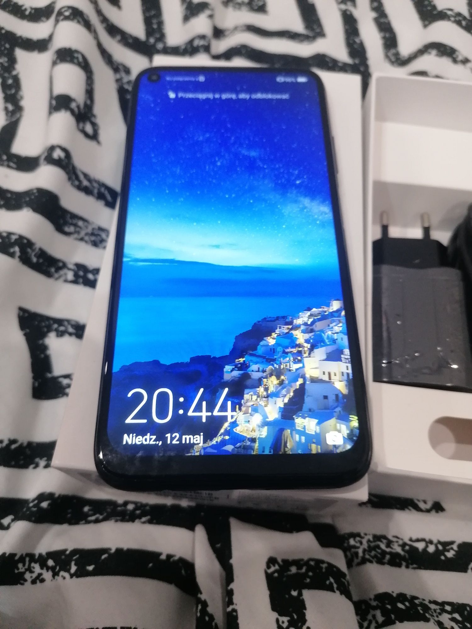 Huawei p40 lite stan bardzo dobry