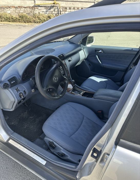 Мерседес в203, 2,2 дизель, автомат