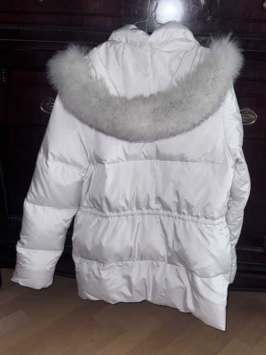 Дуже теплий пуховик з натуральним пухом та хутром