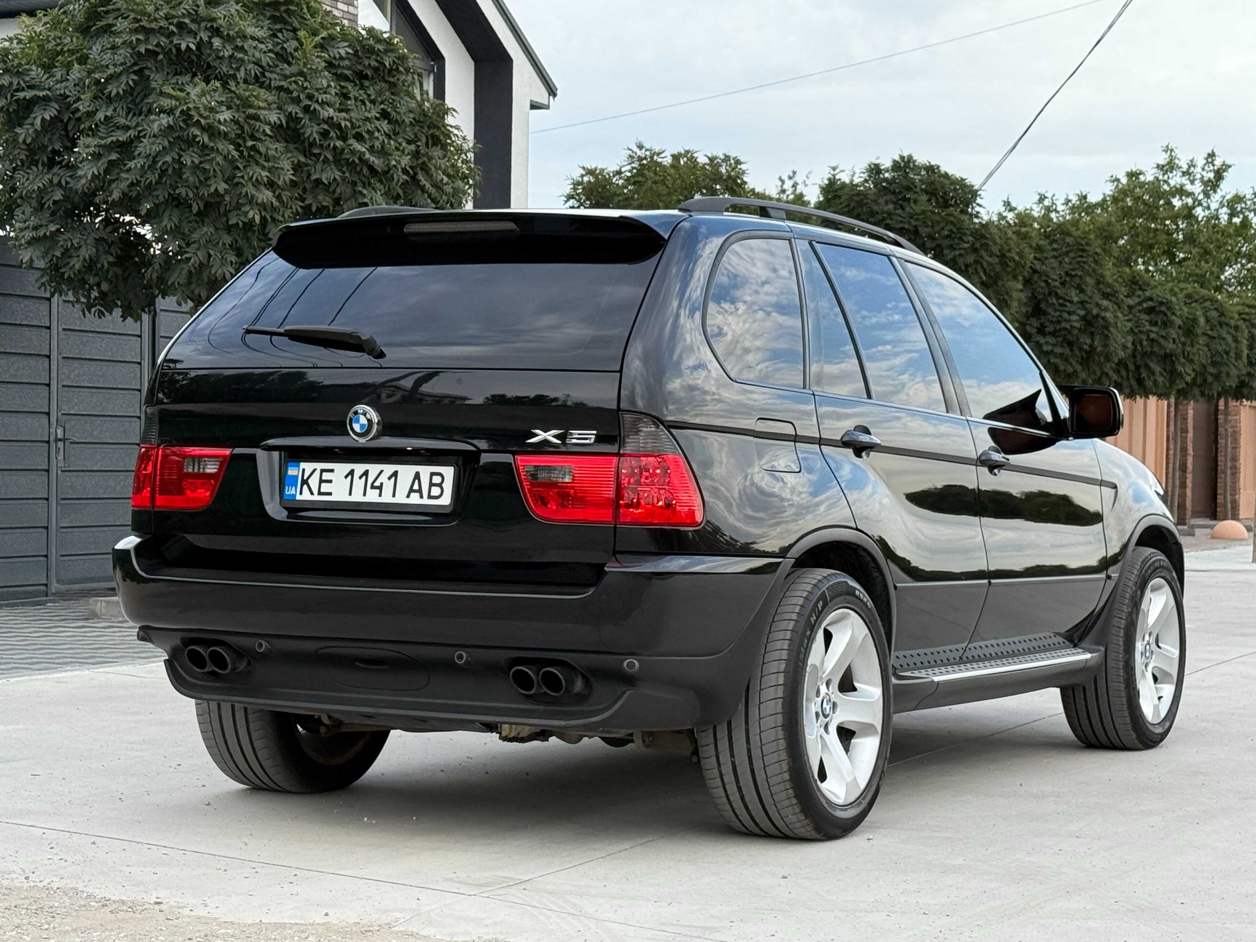 Продам BMW X5 E53, в Идеальном состоянии, в Максимальной комплектации.