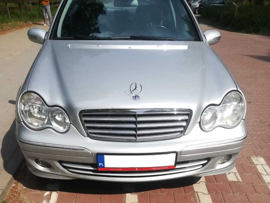 Mercedes C-Klasse 2006 r. 2,2 CDI w wersji Avantgarde bardzo zadbany