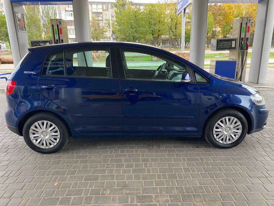 Volkswagen Golf Plus 2006 року 1.4/бензин