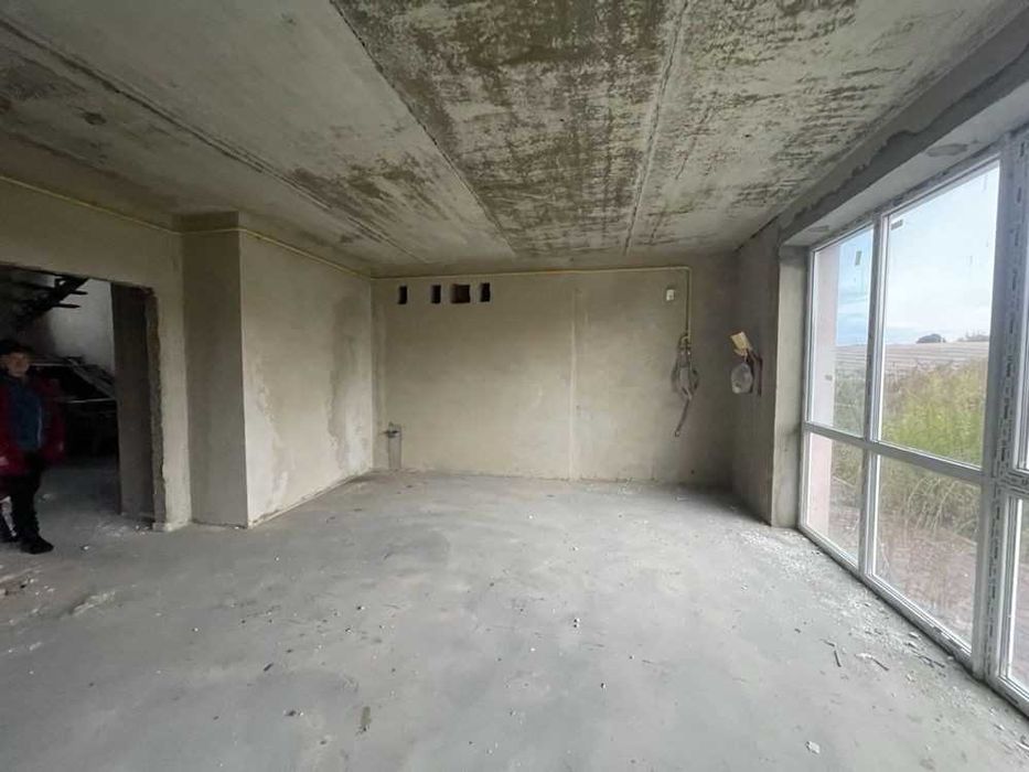 +Ексклюзивна пропозиція! Новобудова з комунікаціями в с. Обарові