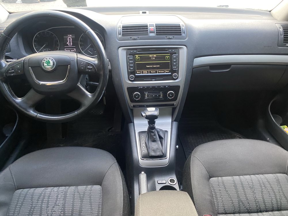 Skoda Octavia 2.0 TDI автомат 2013