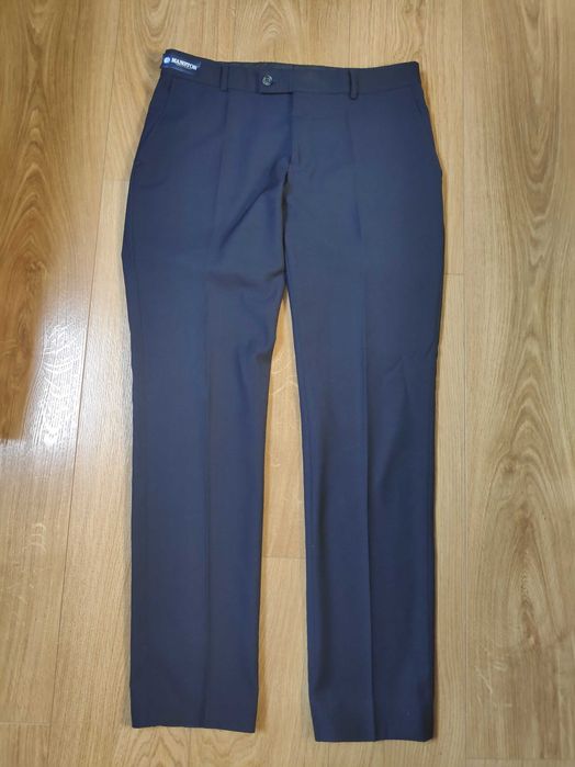 Garnitur (Spodnie + Marynarka) Granatowy Size 46