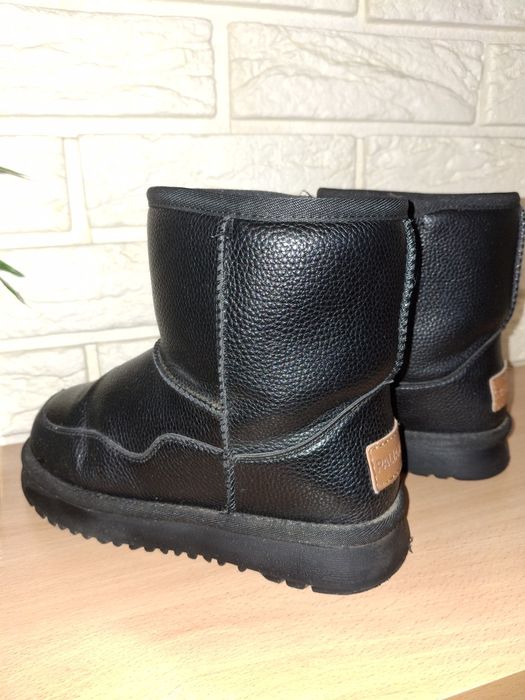 Уггі дитячі. 33 розмір.