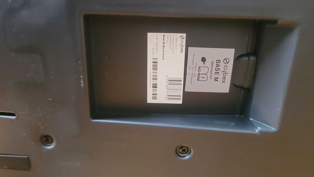 Fotelik Sirona M2 i-size i baza M Cybex