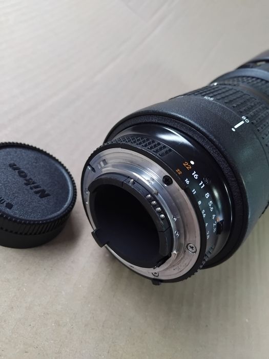 Nikkor Nikon AF ED 80-200 2.8