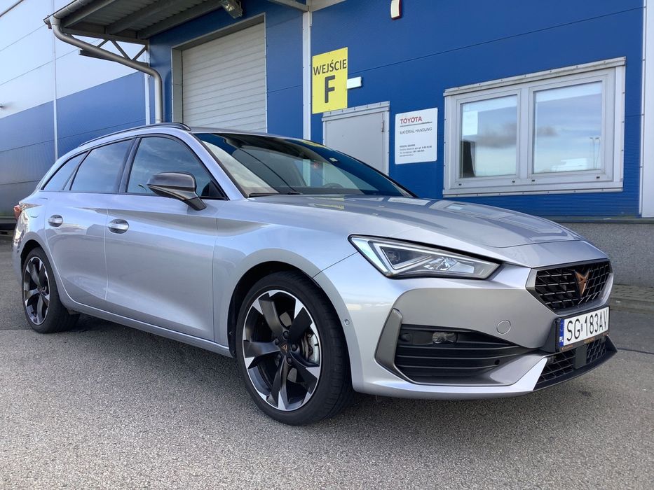 Cupra Leon Sportstourer Salon Pl Serwis Hak DCC Navi Bezwyp. Gwar. Fv23%