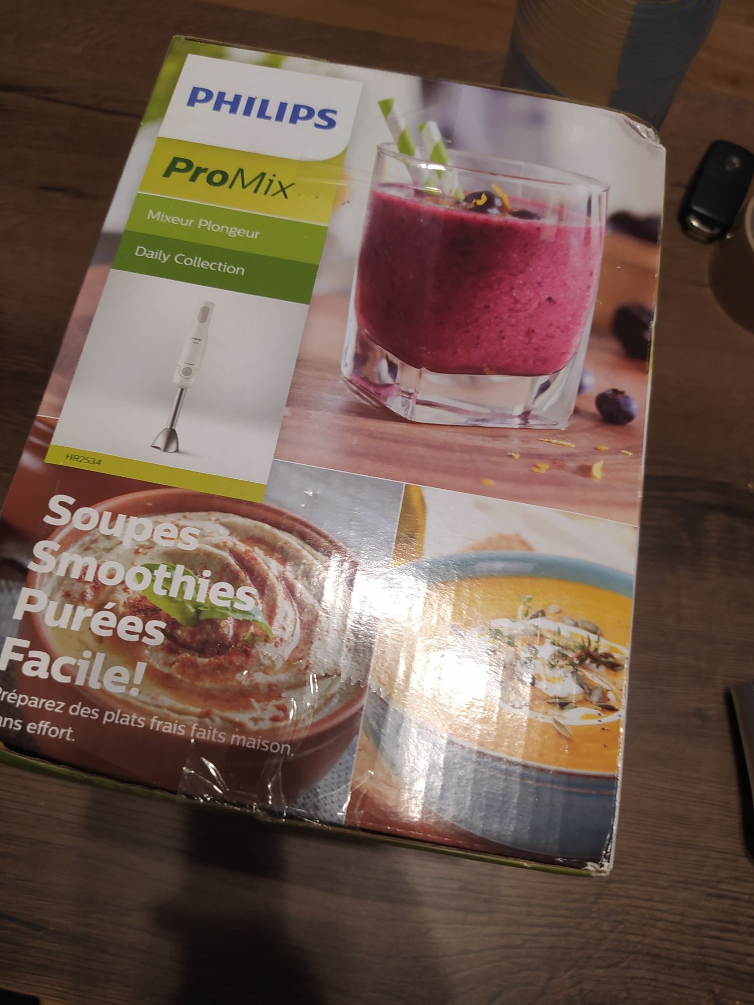 Nowy blender ręczny Philips Daily Collection