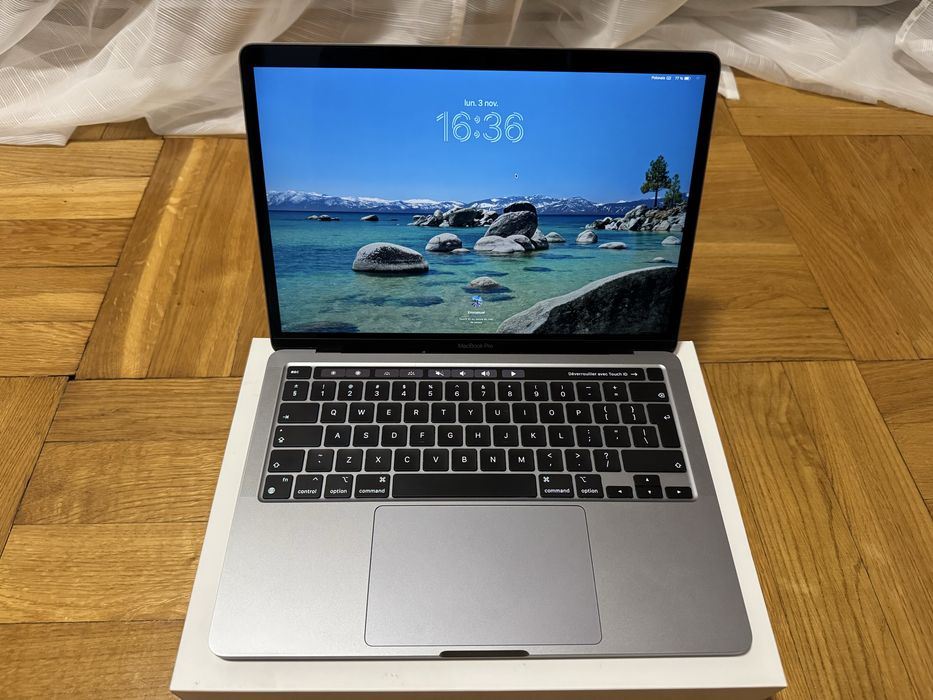 MacBook Pro M1 / 8GB RAM / 256GB SSD – Stan idealny