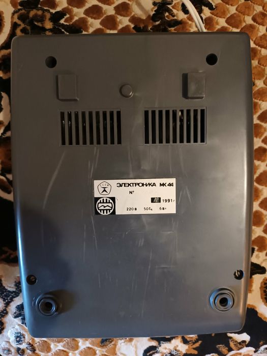 Продам калькулятор МК-44