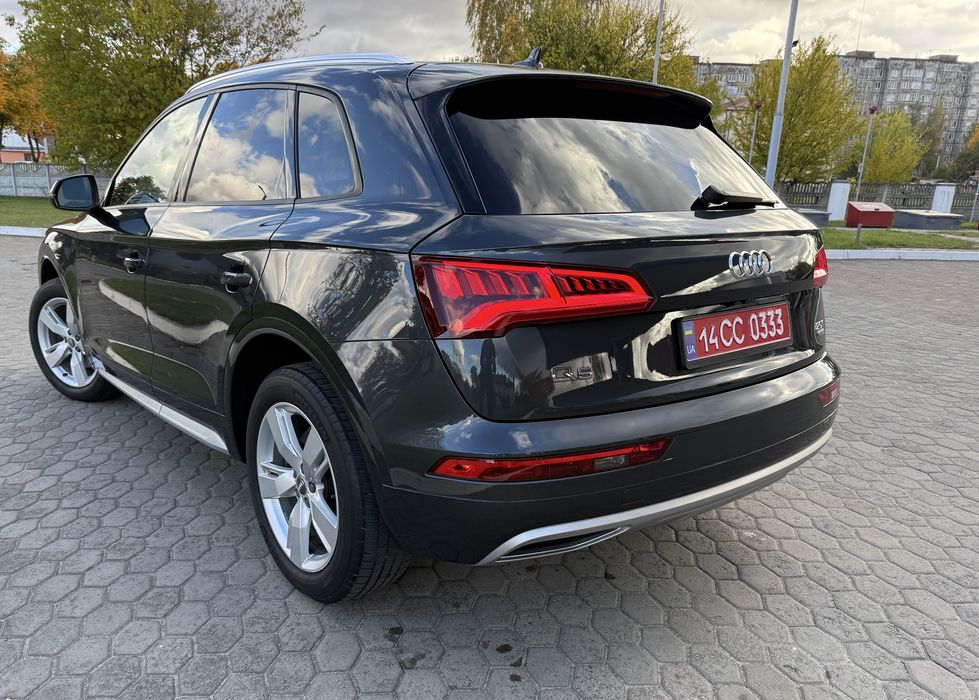 Audi Q-5 2018 року