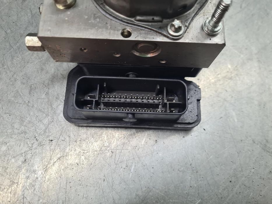 ABS NISSAN NV200/Evalia Combi (M20)