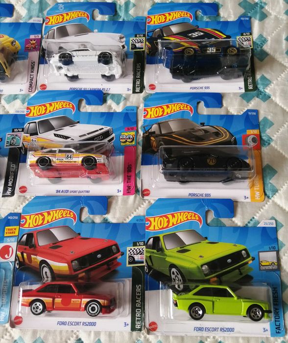 Hot wheels novos