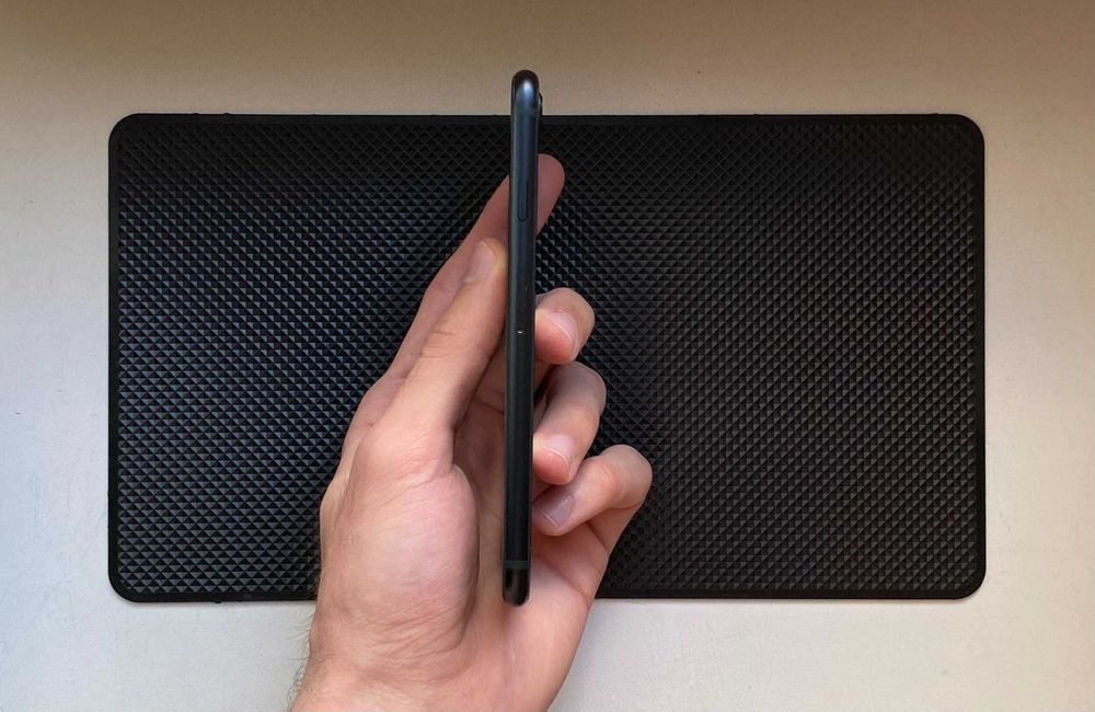 Отличный - iPhone SE 2022 - 64 гб - 98% АКБ - NEVERLOCK - MIDNIGHT