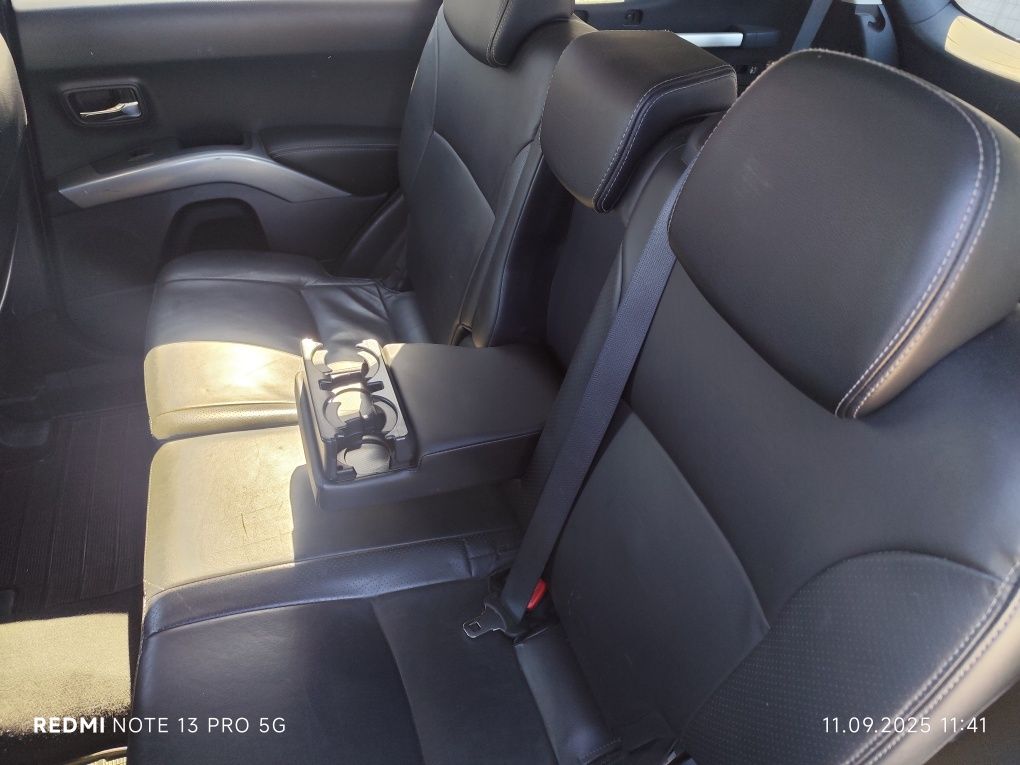 Митсубиси Аутлендр 2.0 TDI 7 мест