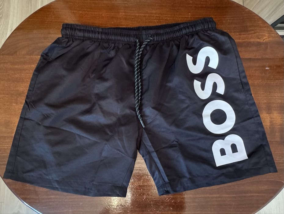 Шорти чоловічі Hugo Boss