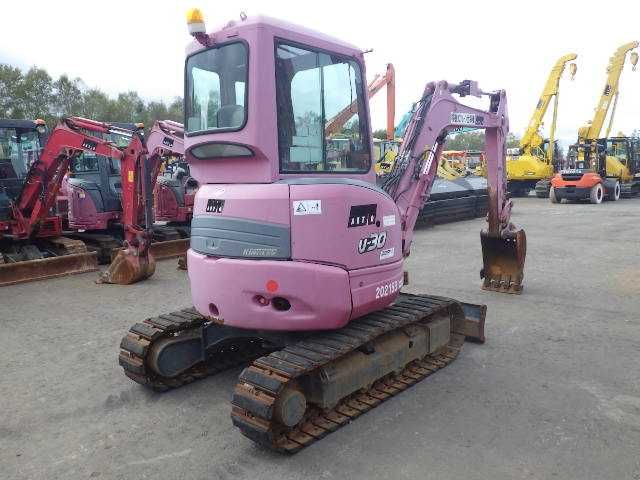 Гусеничный экскаватор Kubota U-30-5 с кабиной