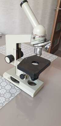 Мікроскоп Ломо Біолам