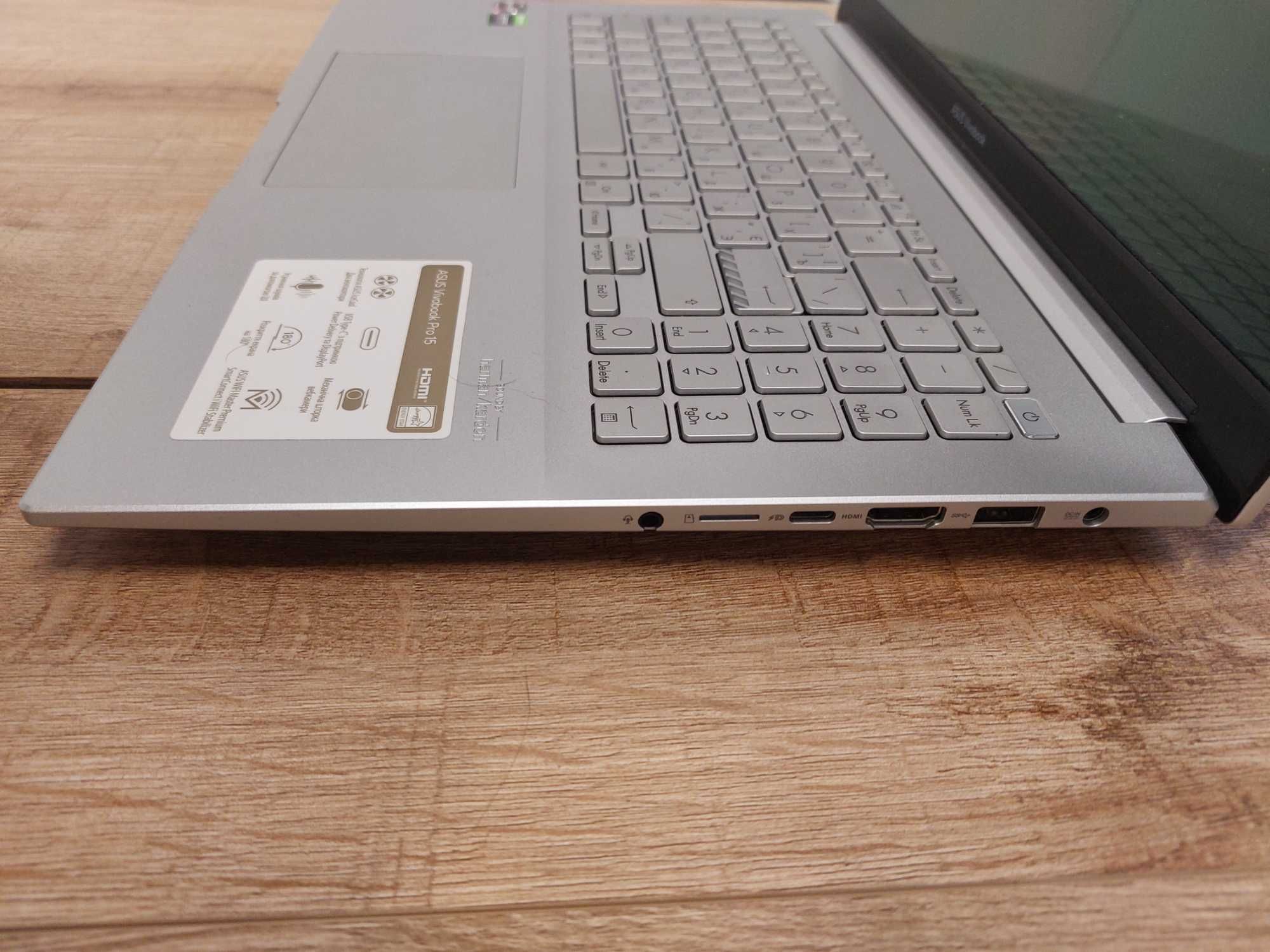 ASUS Vivobook Pro 15 OLED M6500QC